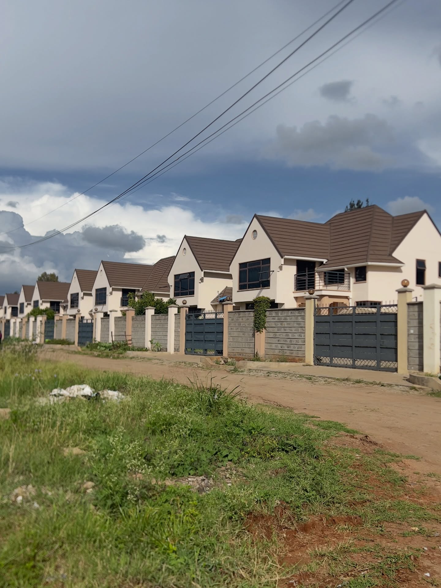 5Bedroom townhouse for rent or sale in Syokimau, Behind Gateways Mall