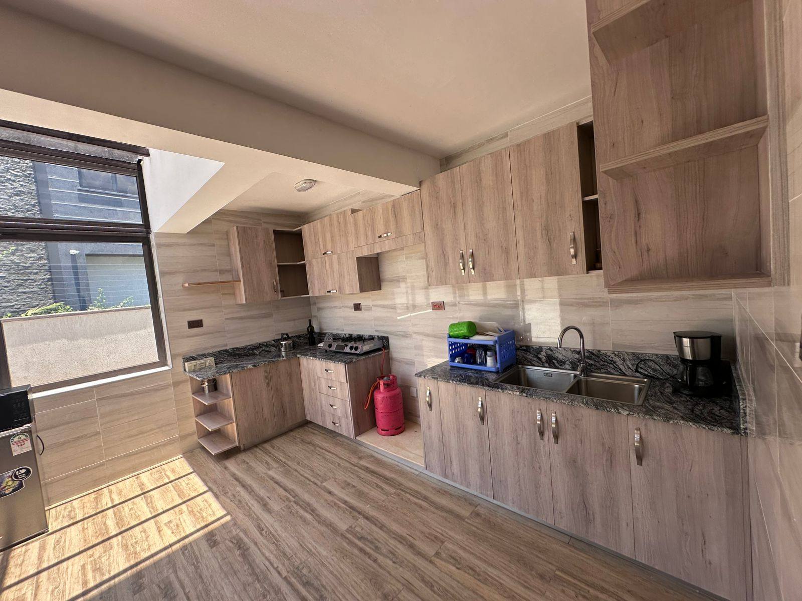 5bedroom villa all ensuite with 2 SQ for sale in Karen, Bogani Image