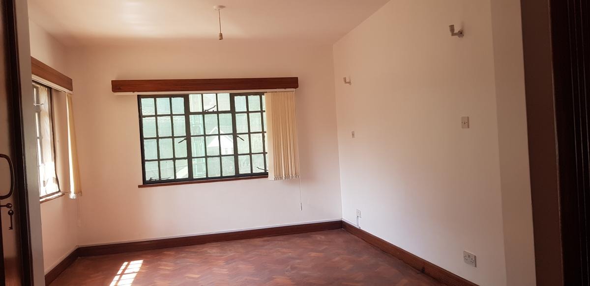 6 bedroom commercial house for rent in Kileleshwa Image