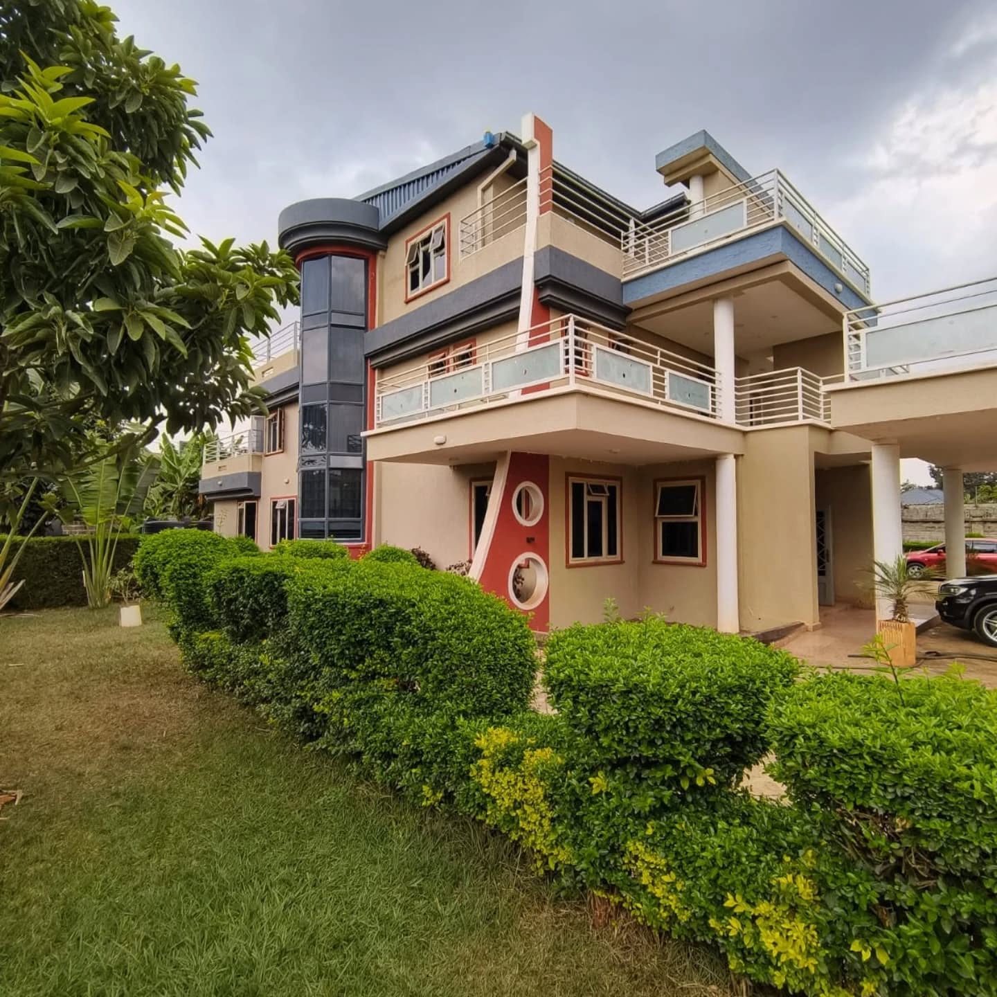 6 Bedroom DSQ Double Storey Home For Sale in Kiambu Road – Muthithi Estate Image