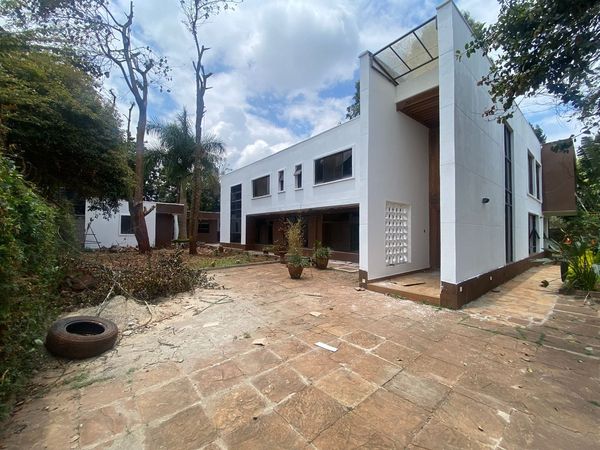 6 bedroom house for rent in Runda