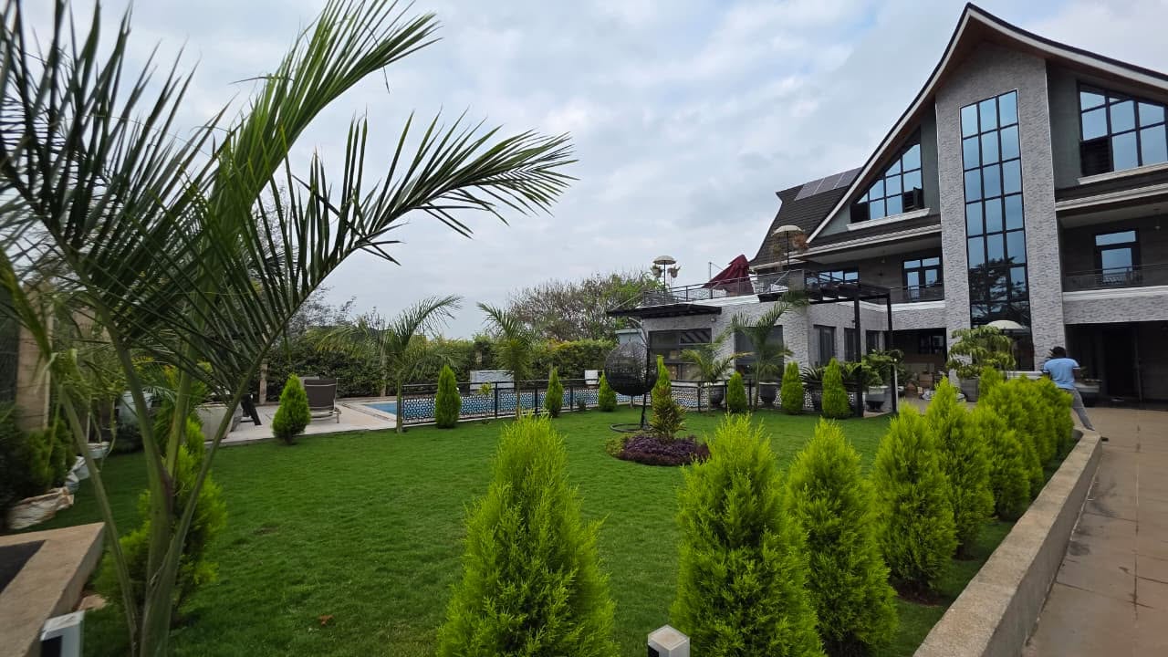 6 Bedroom Luxury Villa for Sale in Ruiru – Mugutha | Image