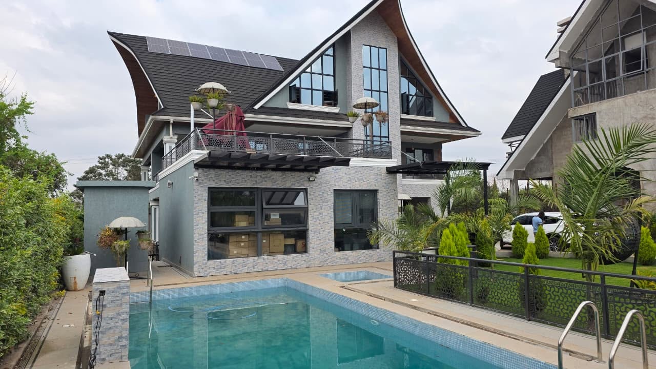6 Bedroom Luxury Villa for Sale in Ruiru – Mugutha |