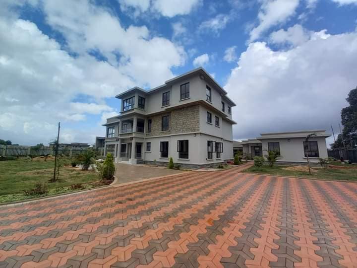 6 bedroom maisonette for rent in Kijani Ridge, Tatu City.