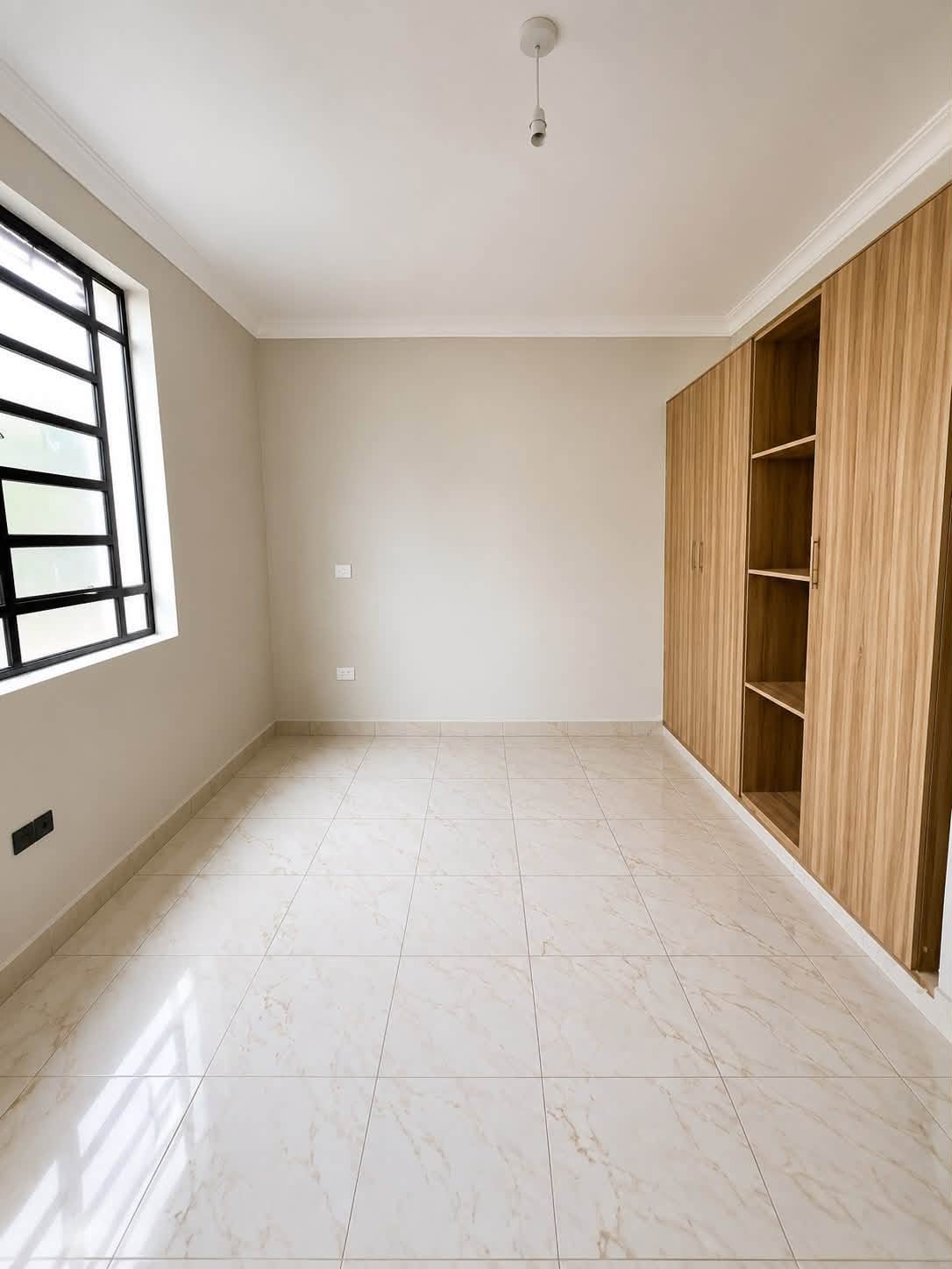 6 bedroom maisonette for rent in utawala Image
