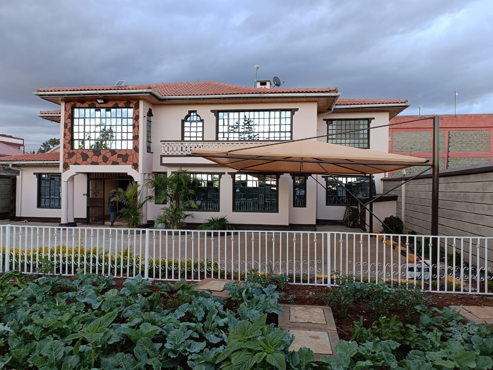 6 bedroom maisonette for sale in Kitengela