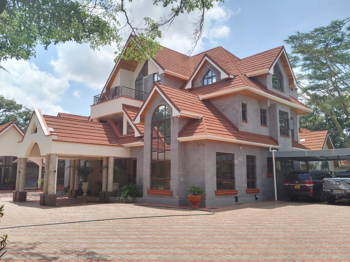 6 bedroom maisonette for sale in Runda