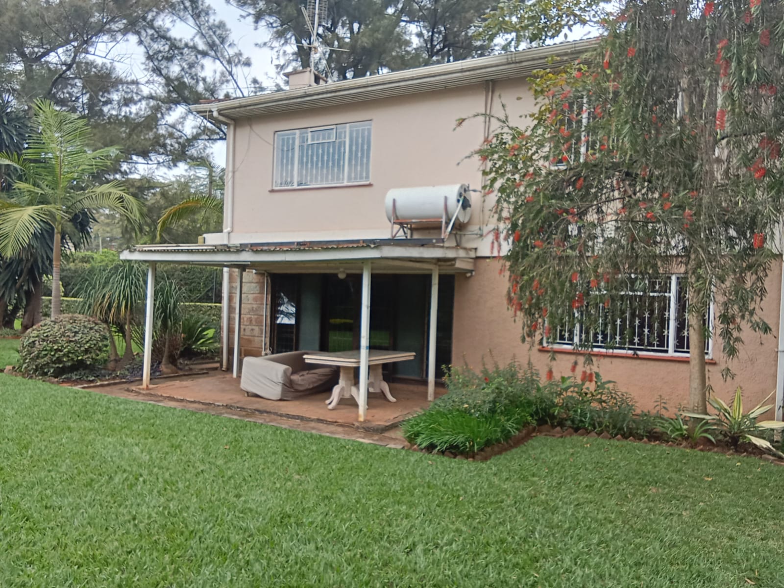 6 bedroom maisonette to let in Kilimani