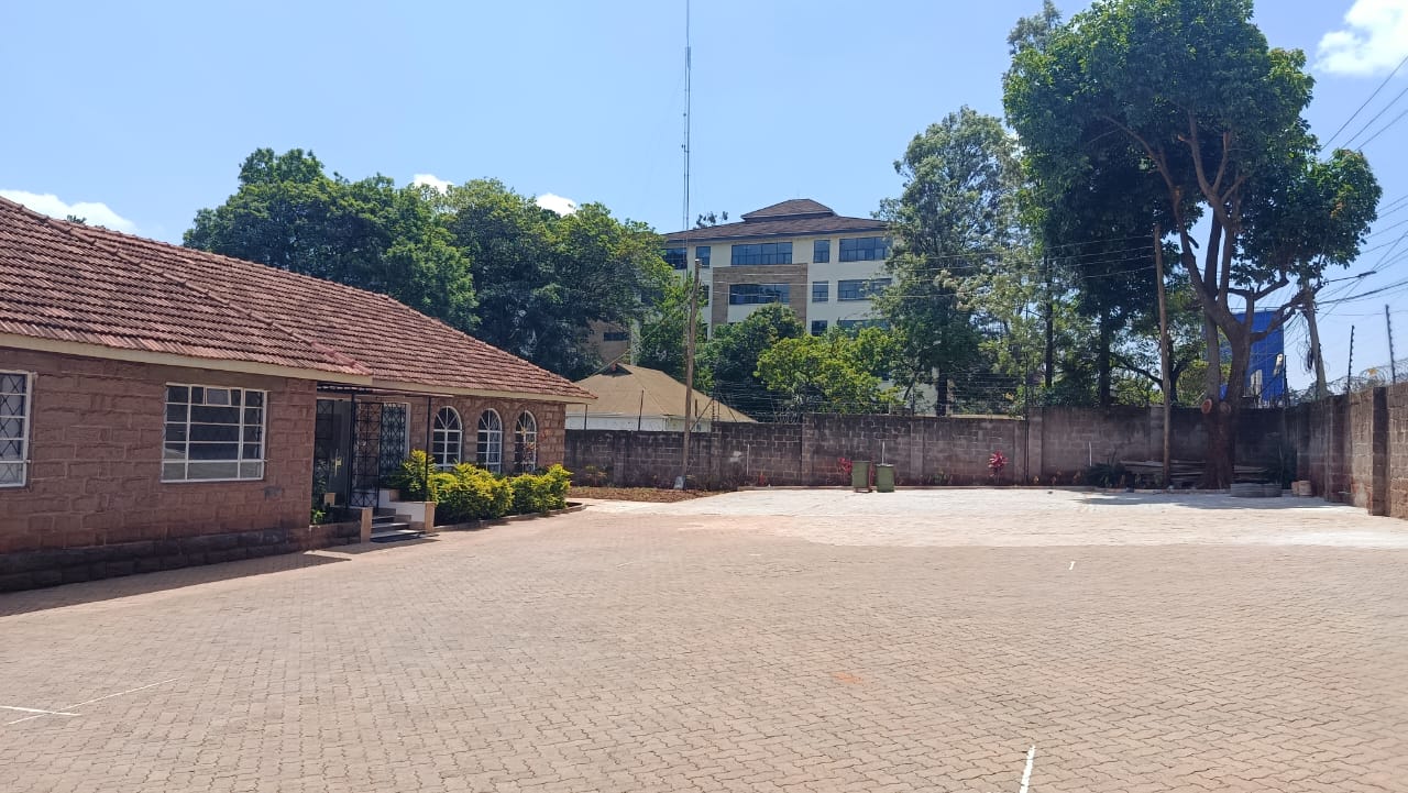 6 Bedroom Maisonette To Let in Westlands Image