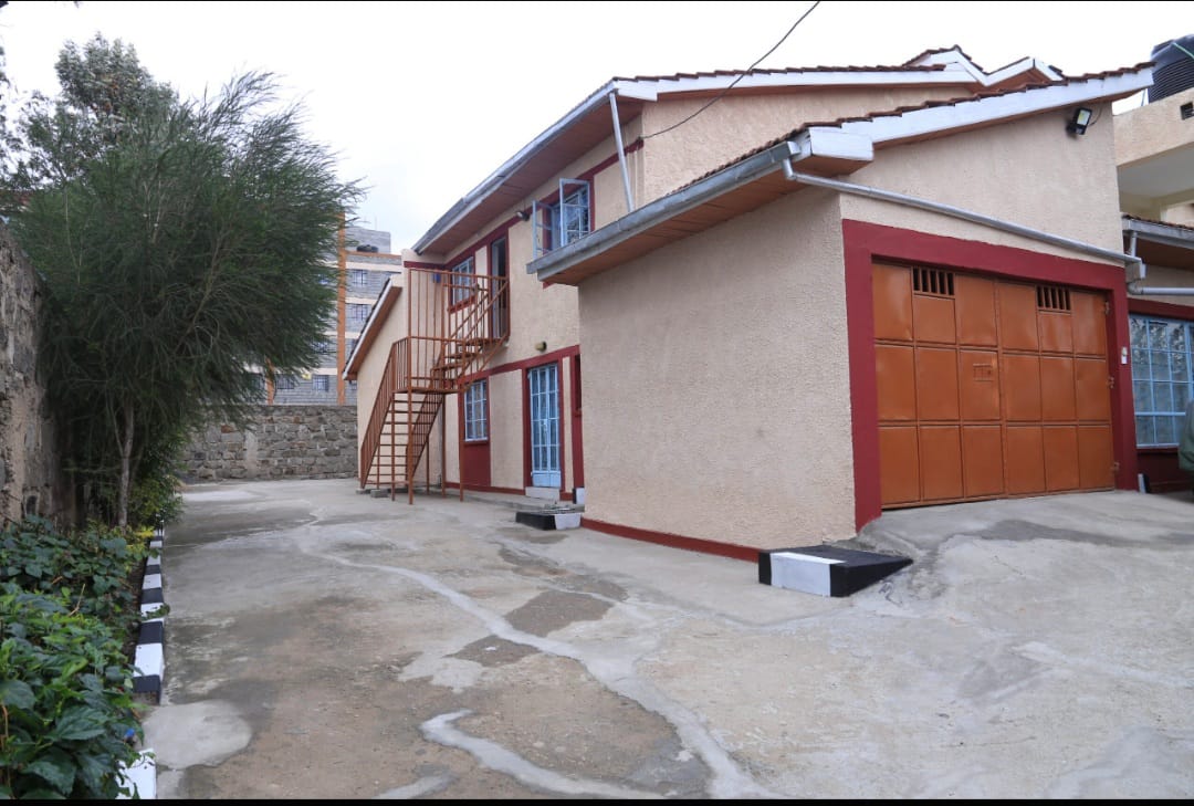 6 Bedroom Mansionette for Sale in Kitengela Image