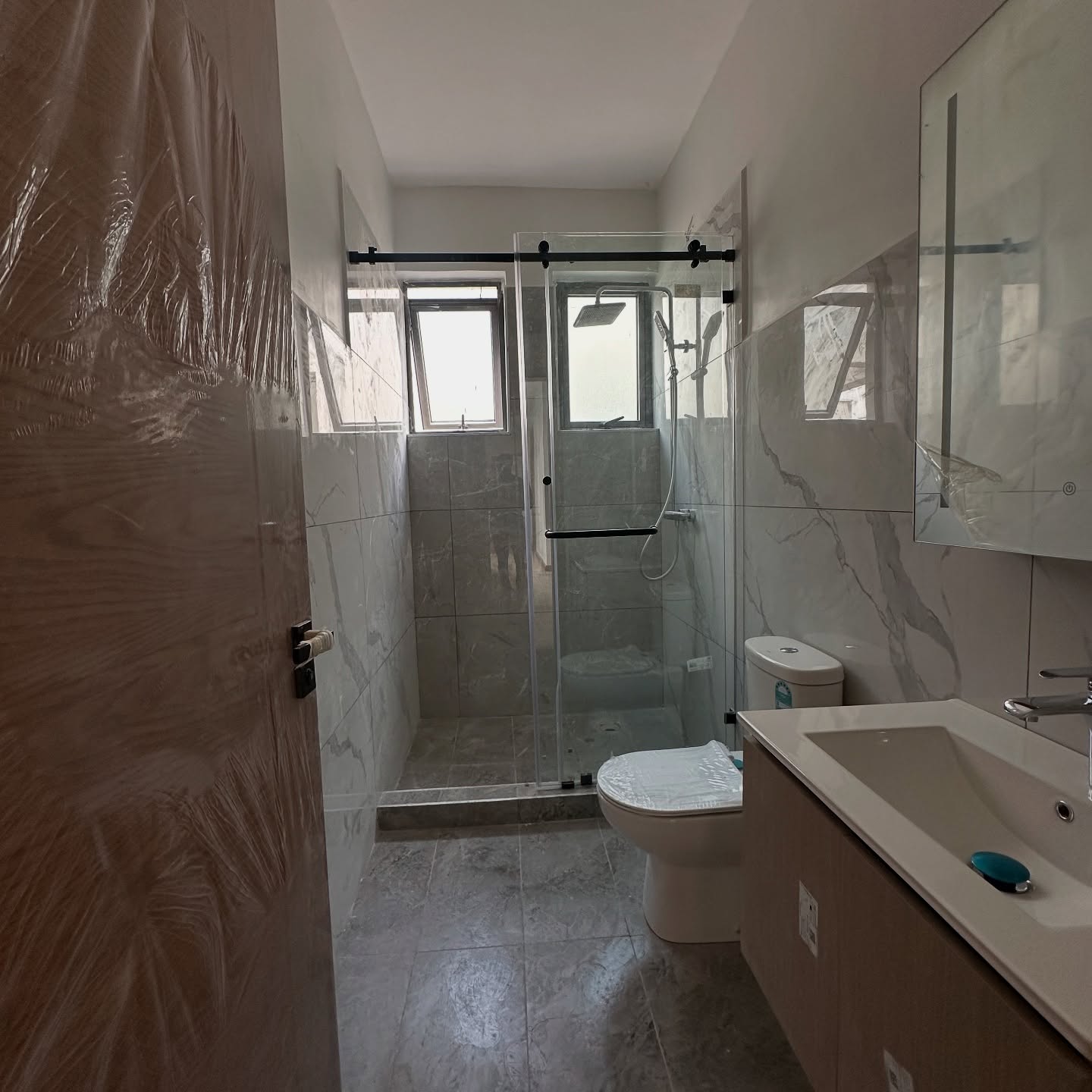 6 Bedroom Plus DSQ Villas for Sale in Lavington Image