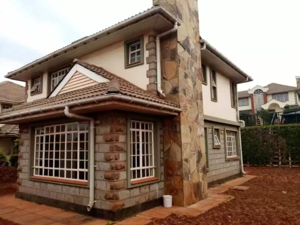 4 bedroom townhouse for sale in Runda Image