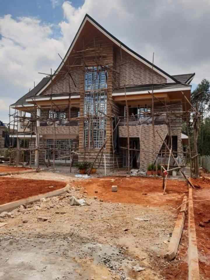 5 bedroom mansion for sale in Dakyio Bustani Estate in Ruiru