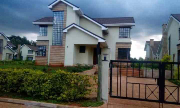 4 bedroom Maisonnette for sale in Kitisuru