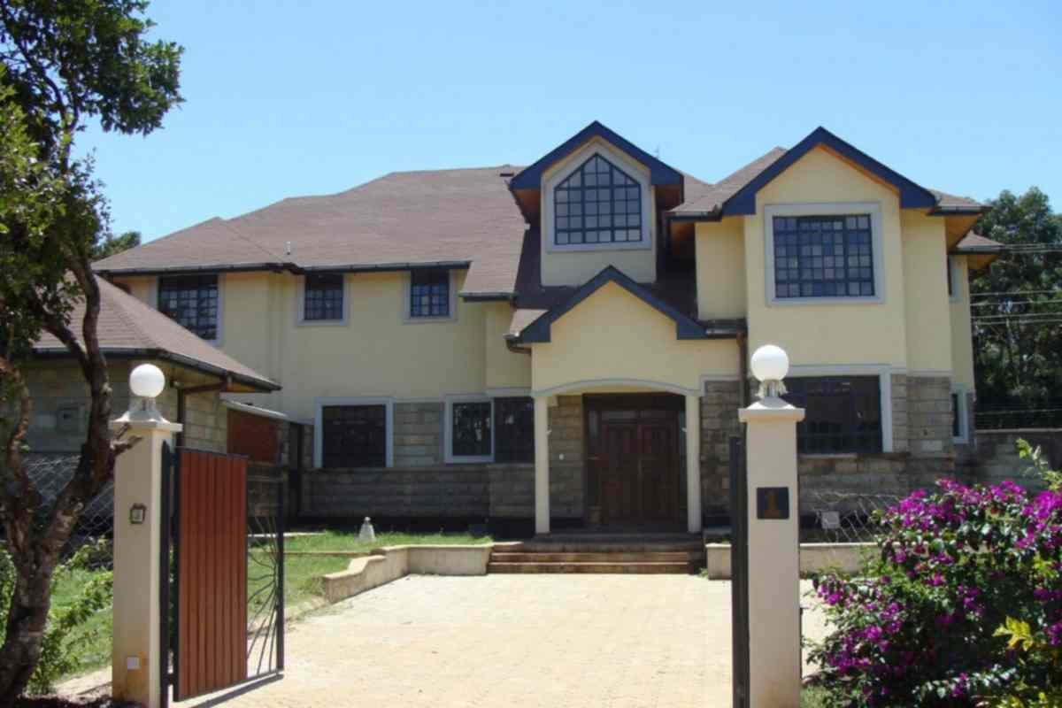 Maisonnettes in a gated community for sale in Karen