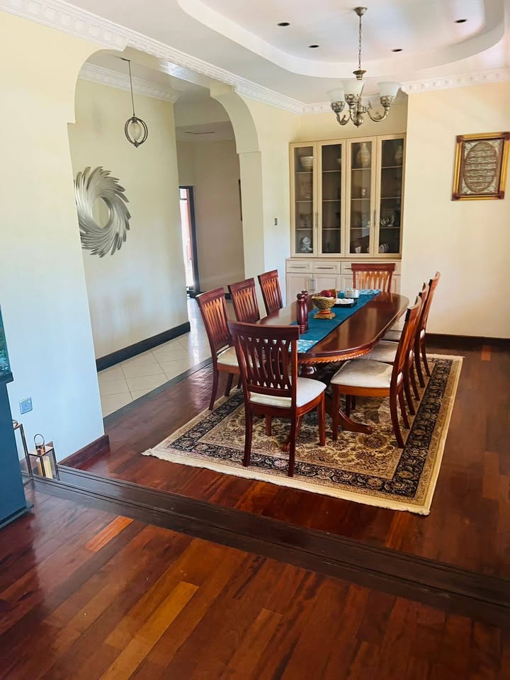 7 Bedroom Maisonette For Rent in Karen Image