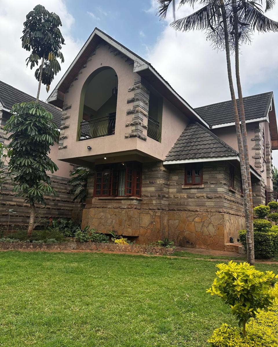 7 Bedroom Maisonette For Sale in Muthaiga