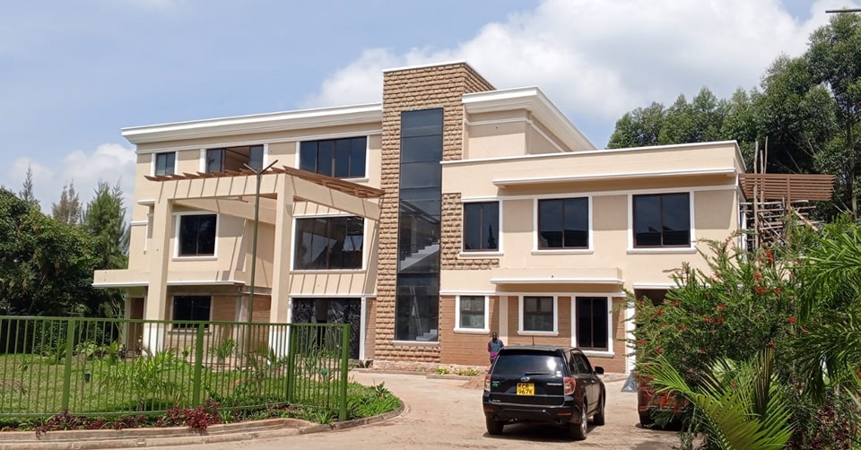 7 Bedroom Maisonette To Let in Karen