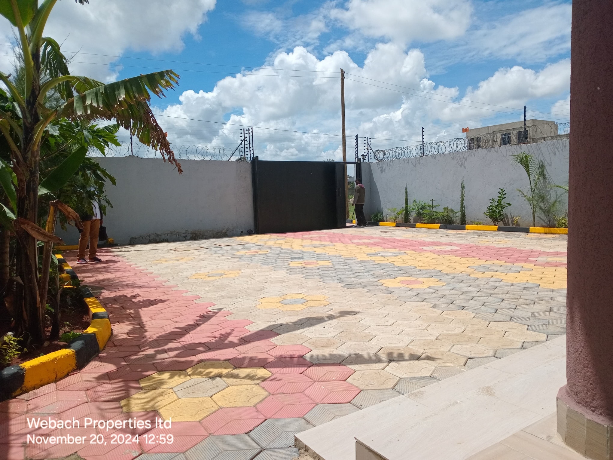 7-Bedroom Maisonette with DSQ for Rent/Sale – Syokimau (Parliament Road) Image