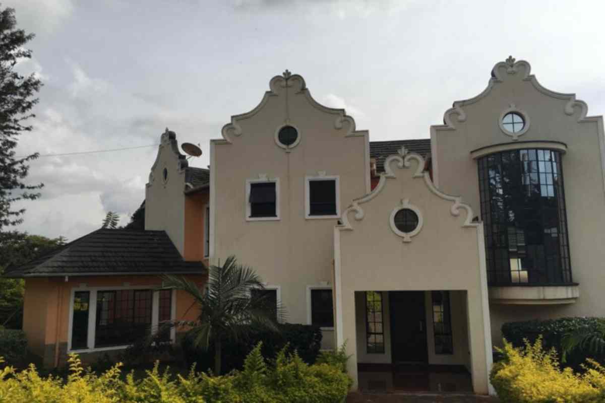 6 bedroom  spacious mansion for sale in Runda