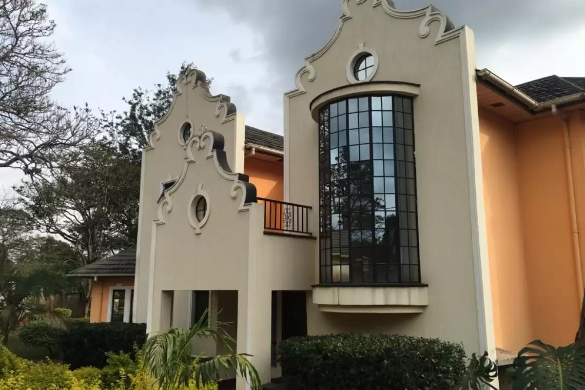 6 bedroom mansion for sale in Runda Image