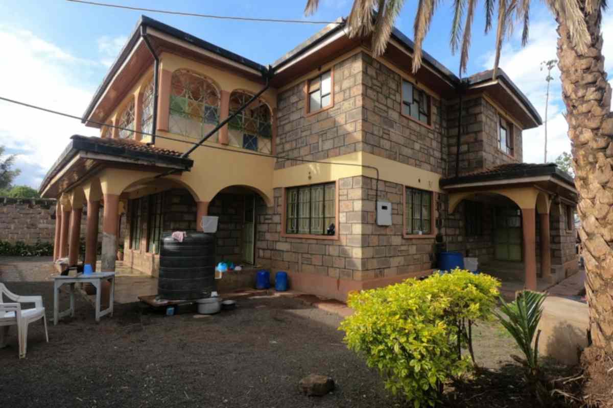 4 bedroom mansion for sale off Kamiti road kiambu