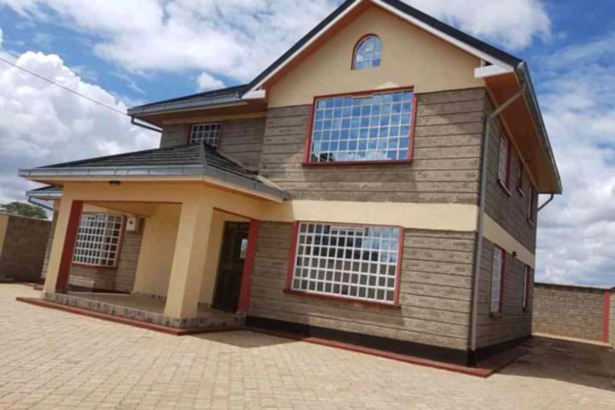 5 bedroom Mansion for sale in Ruiru Kamakis