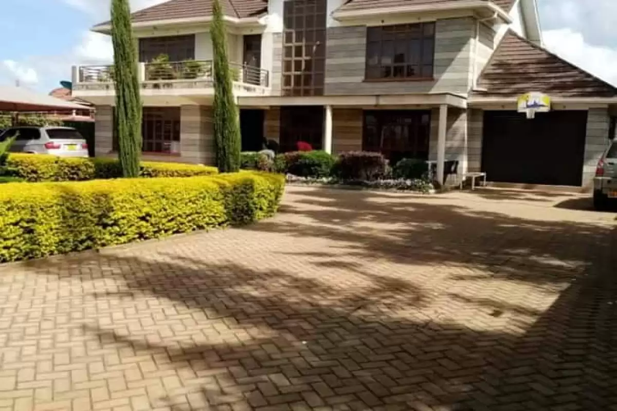 4 bedroom mansion for sale in Ruiru membley estate Image