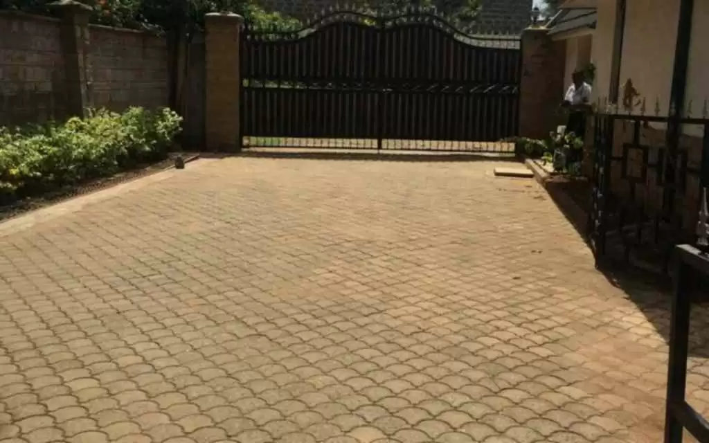 Five bedroom mansion for sale in Lavington Image