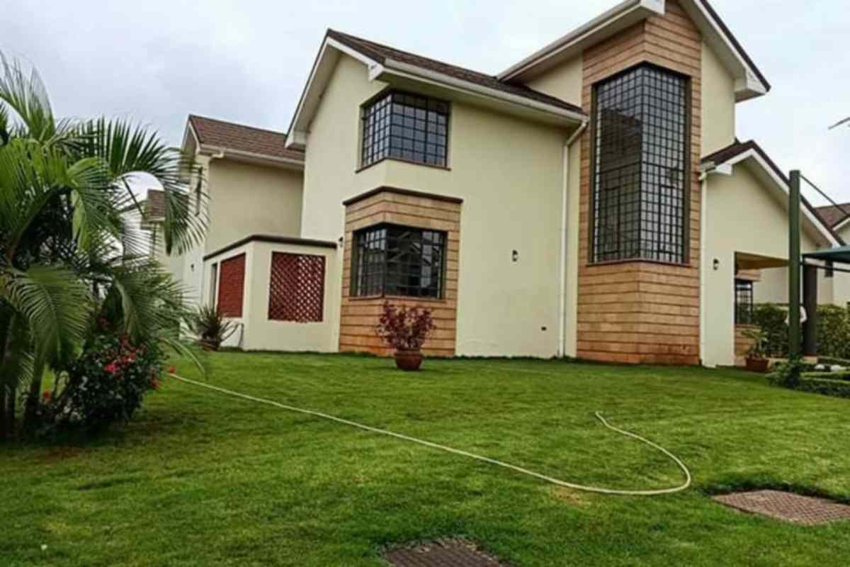 Kitisuru 4 bedroom house for rent