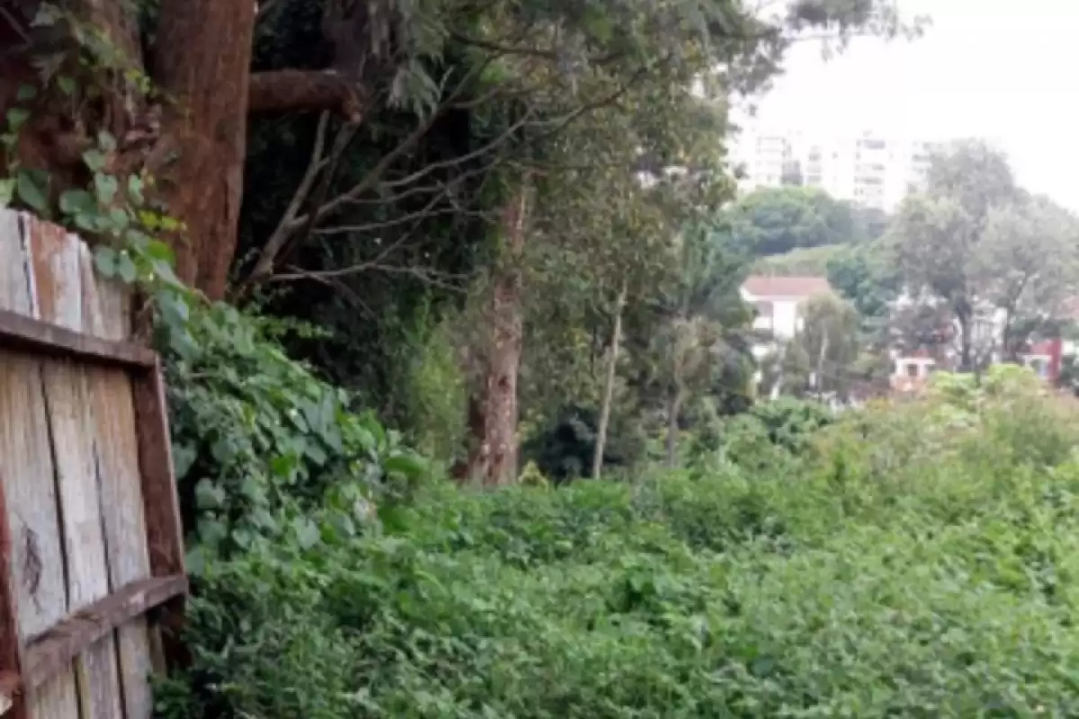 Westlands lantana road 1 acre commercial land on quick sale Image