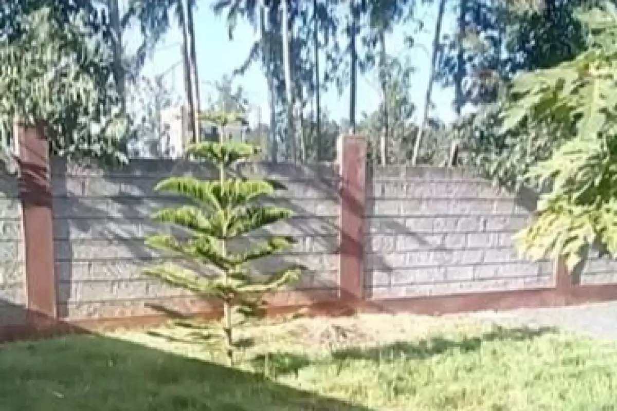 Loresho Westlands half an acre land on quick sale Image