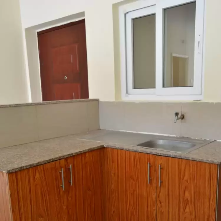 Spacious three bedroom to let in Imara daima Image