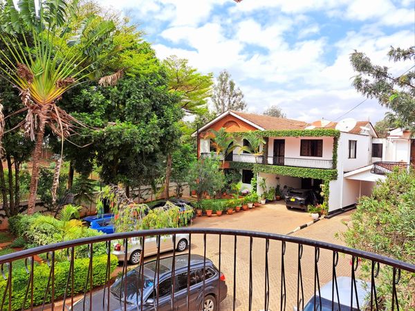 A lovely  5 bedroom townhouse to let in Kilimani