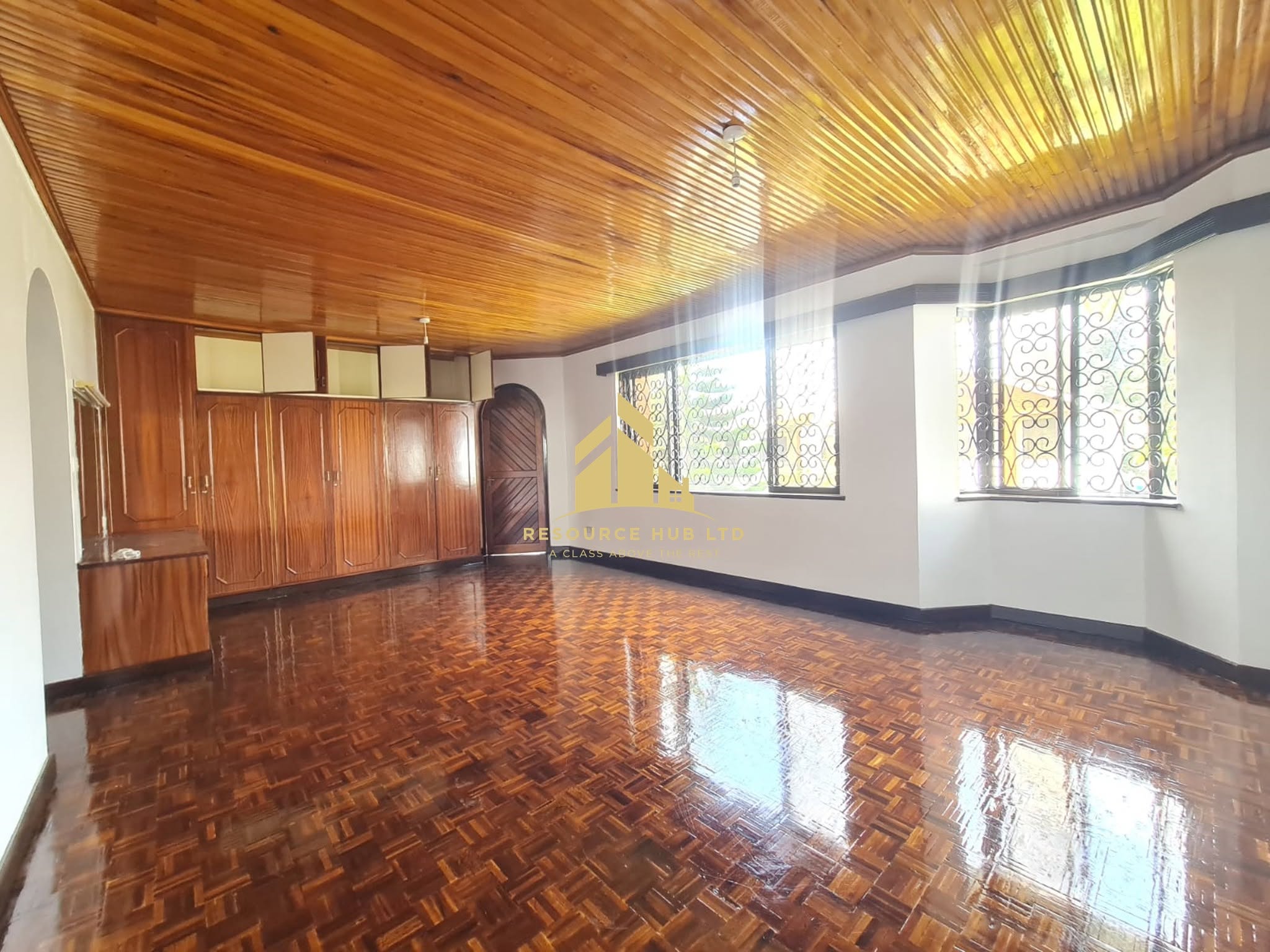 A magnificent spacious 5 bedroom townhouse for rent in Kilimani