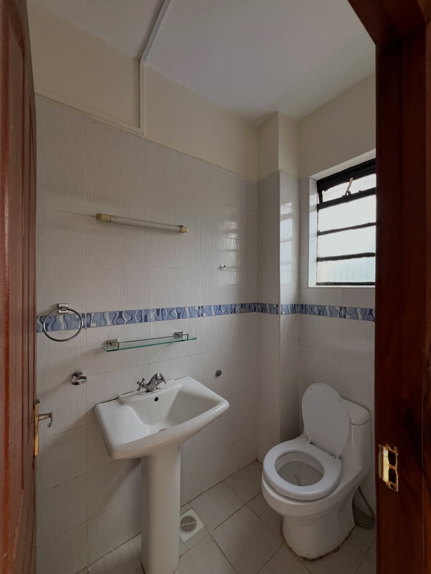 A Modern 3 Bedroom Apartment + DSQ To Let in Kilimani Image