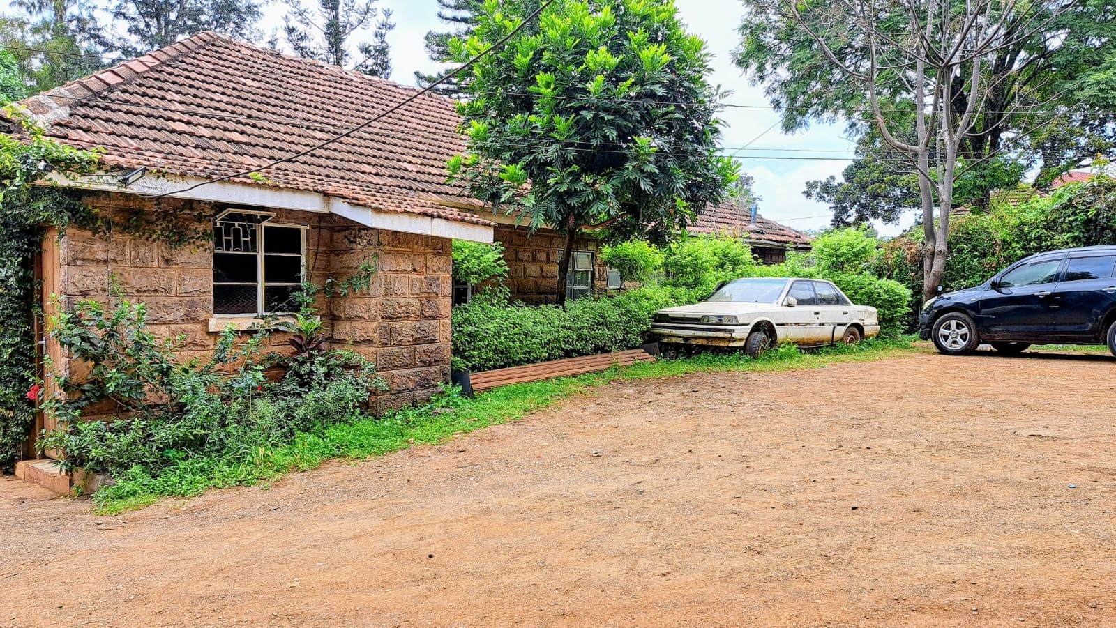 A Own Compound Restaurant Space To Let in  Kilimani Along, Elgeyo Marakwet Road