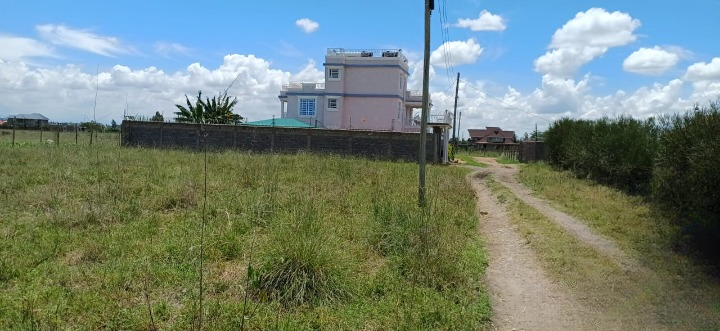 Affordable 1/8 Acre Plot For Sale in Kamulu