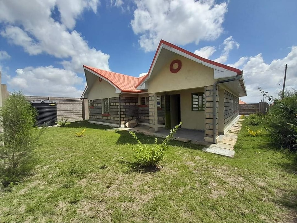 Alluring 3 Bedroom Bungalow For Sale in Kitengela