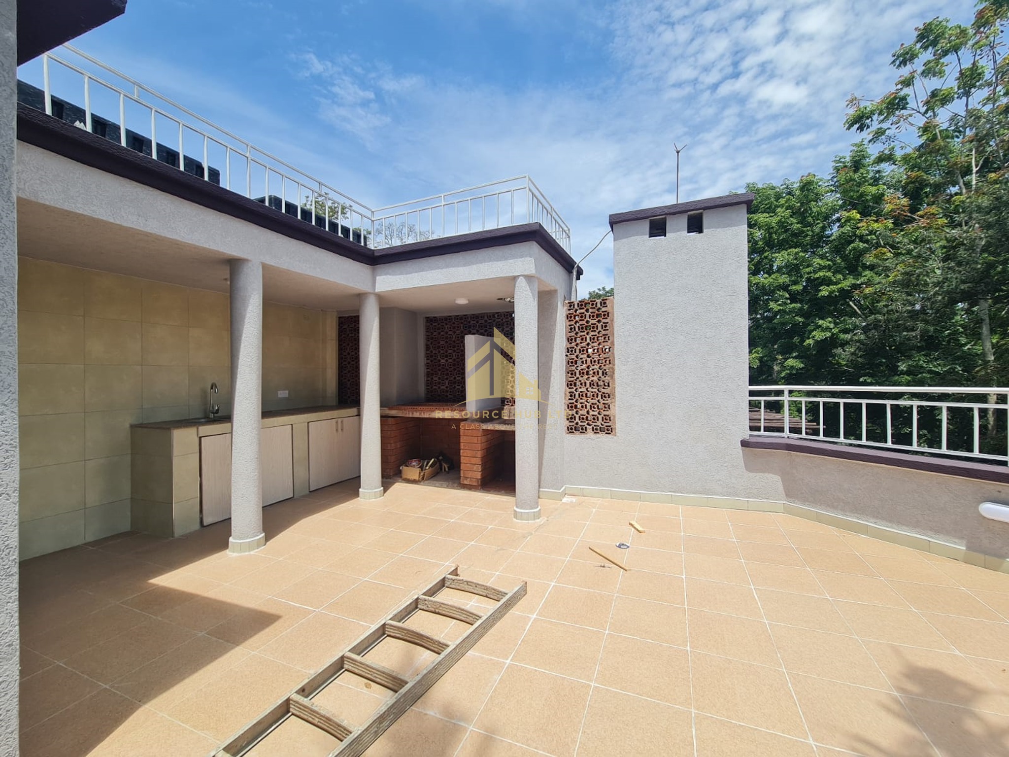An elegant 4 Bedroom all en-suite maisonette for rent off Peponi road. Image