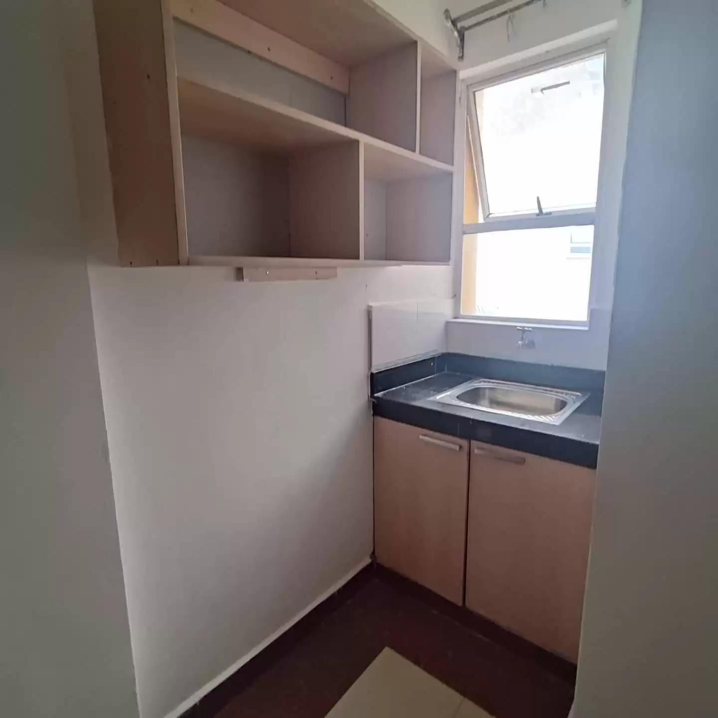 Studio apartment for rent in Kileleshwa Image