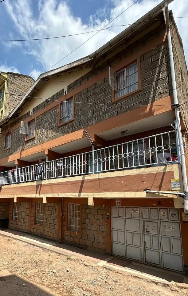 BLOCK OF APARTMENT FOR SALE IN KASARANI HUNTERS Image