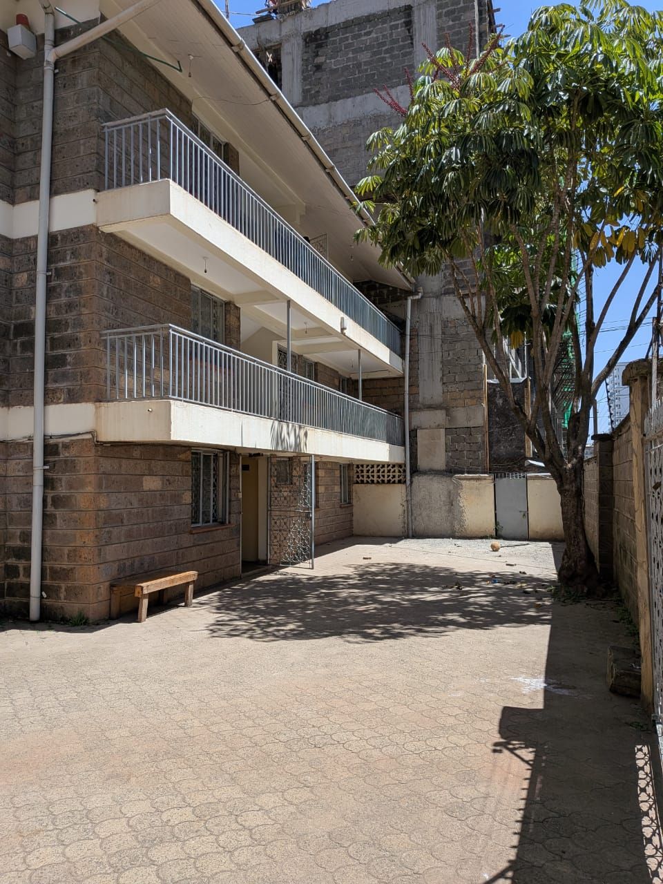 block of apartment for sale in parklands