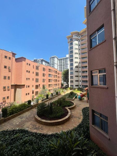 Block Of Apartment For Sale in Valley Arcade