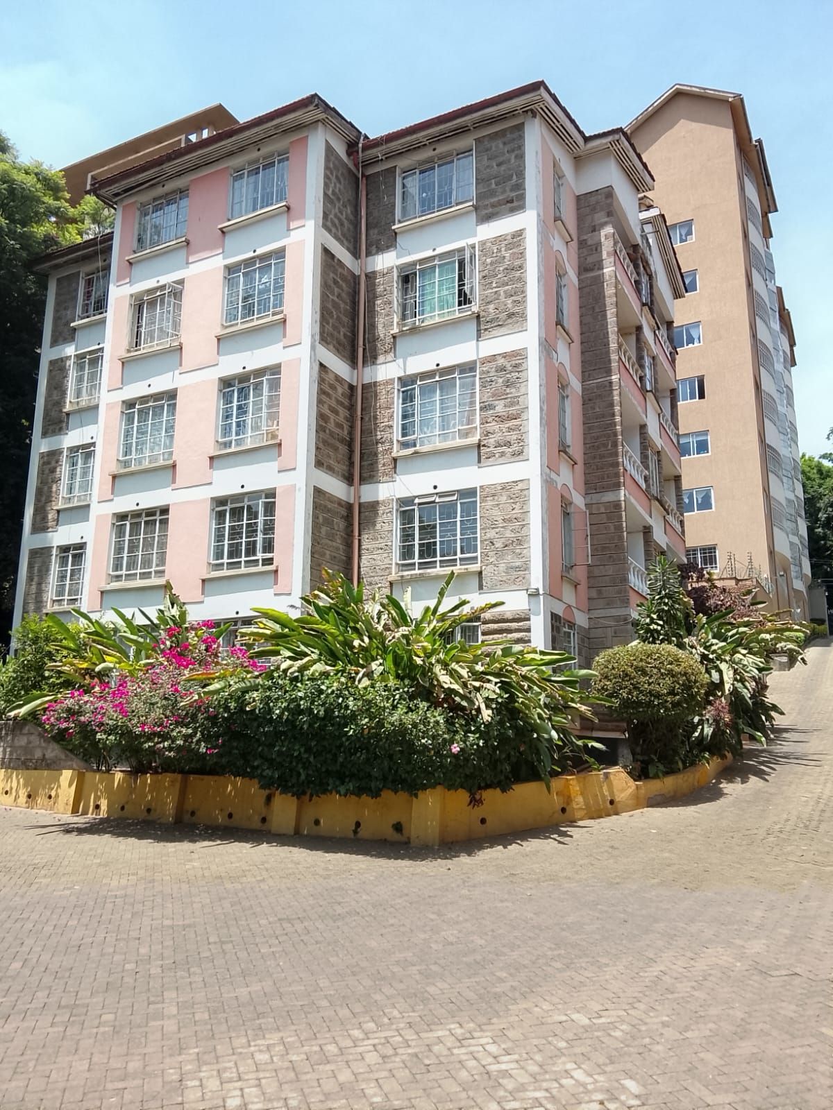 Block of apartment for sale in westlands