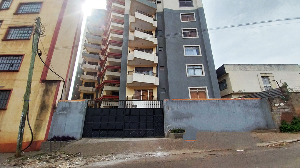 Block of Apartments for Sale in Parklands