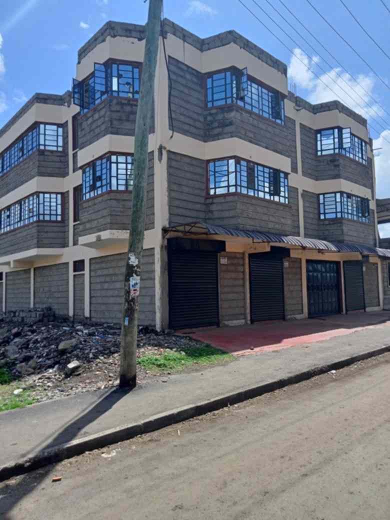 Block of flat for sale in Mwihoko Githurai