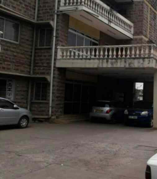 Block of flat for sale in Parklands