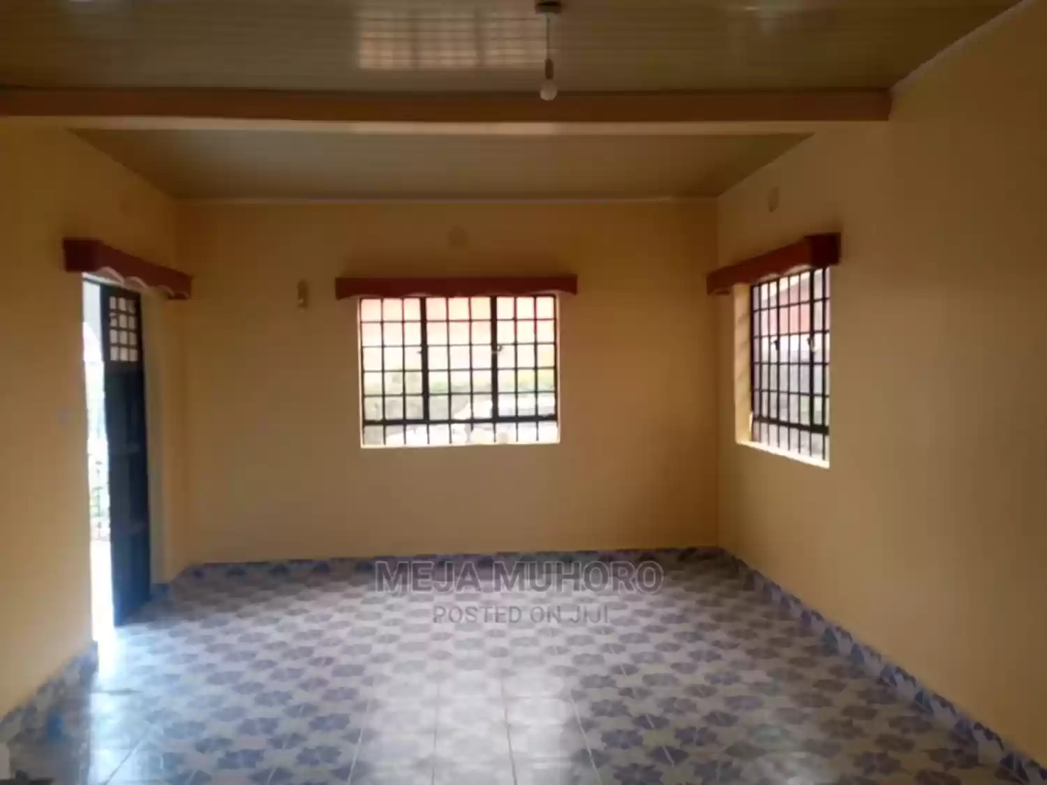 Block of flat for sale in Pipeline embakasi Image