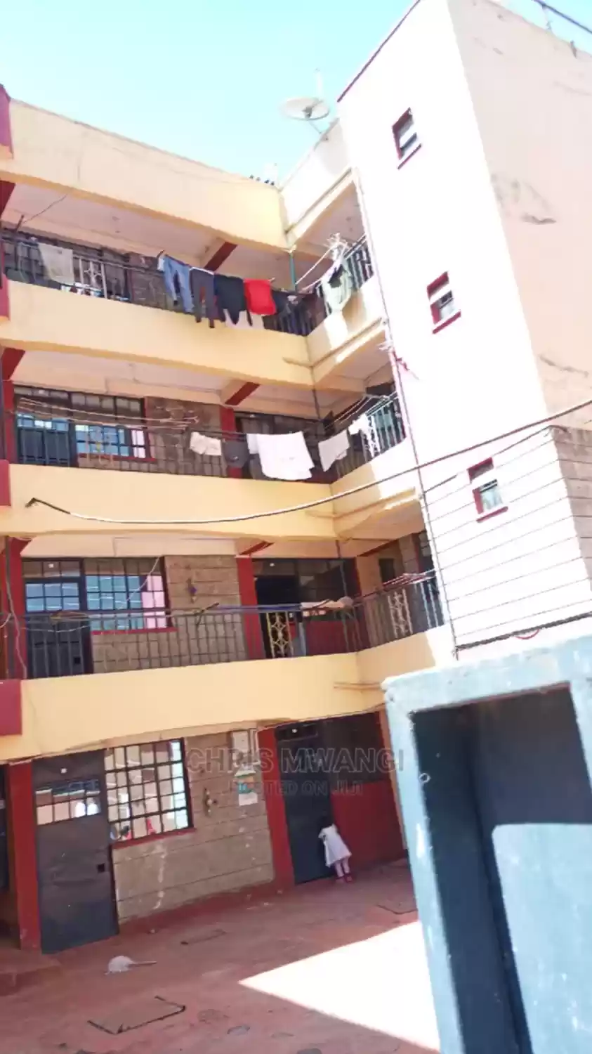 Block of flats for sale in Ruaka Image